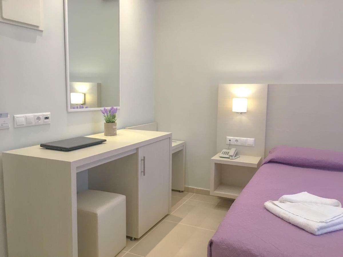 Poseidonio Hotel Tínos Rom bilde